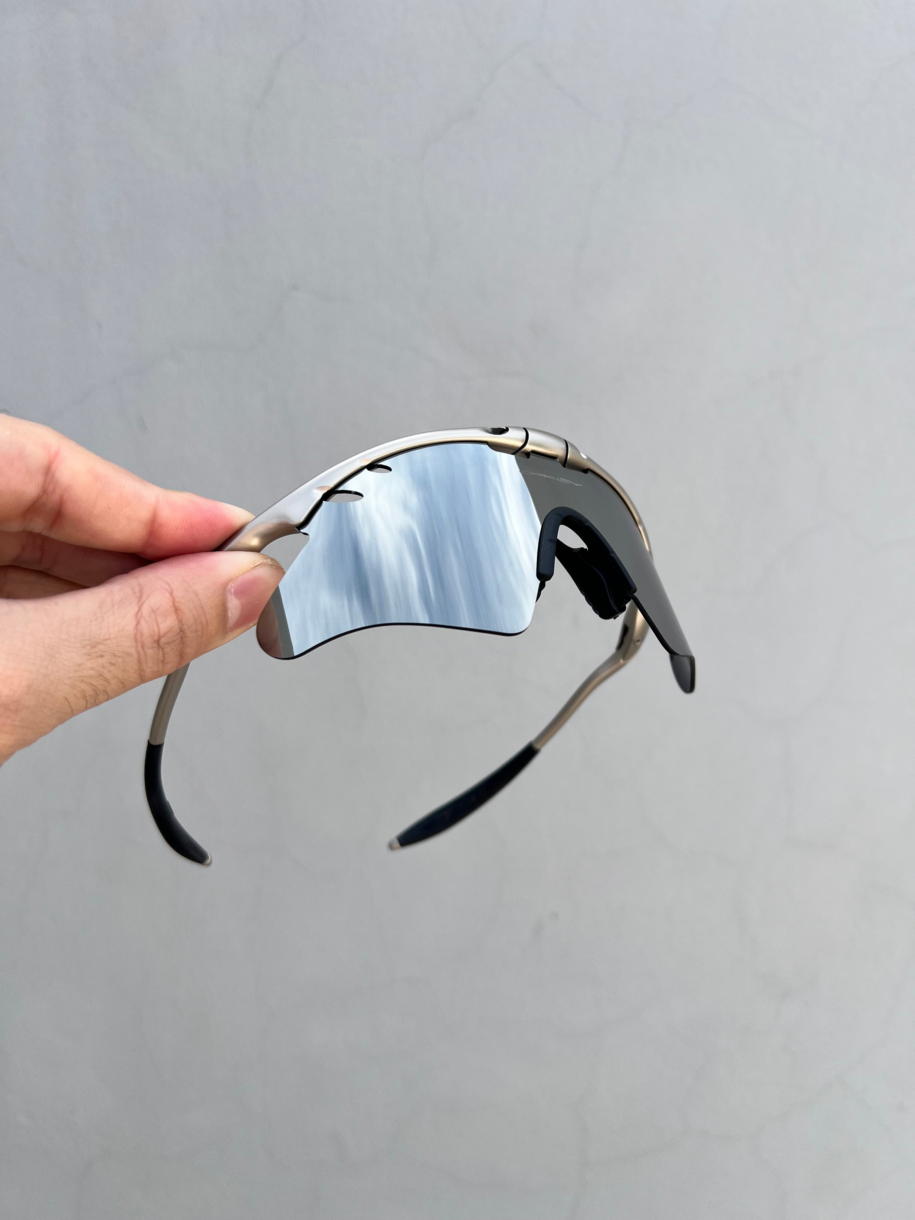 M-Frame Brilho Reto (escolha as lentes) (un)