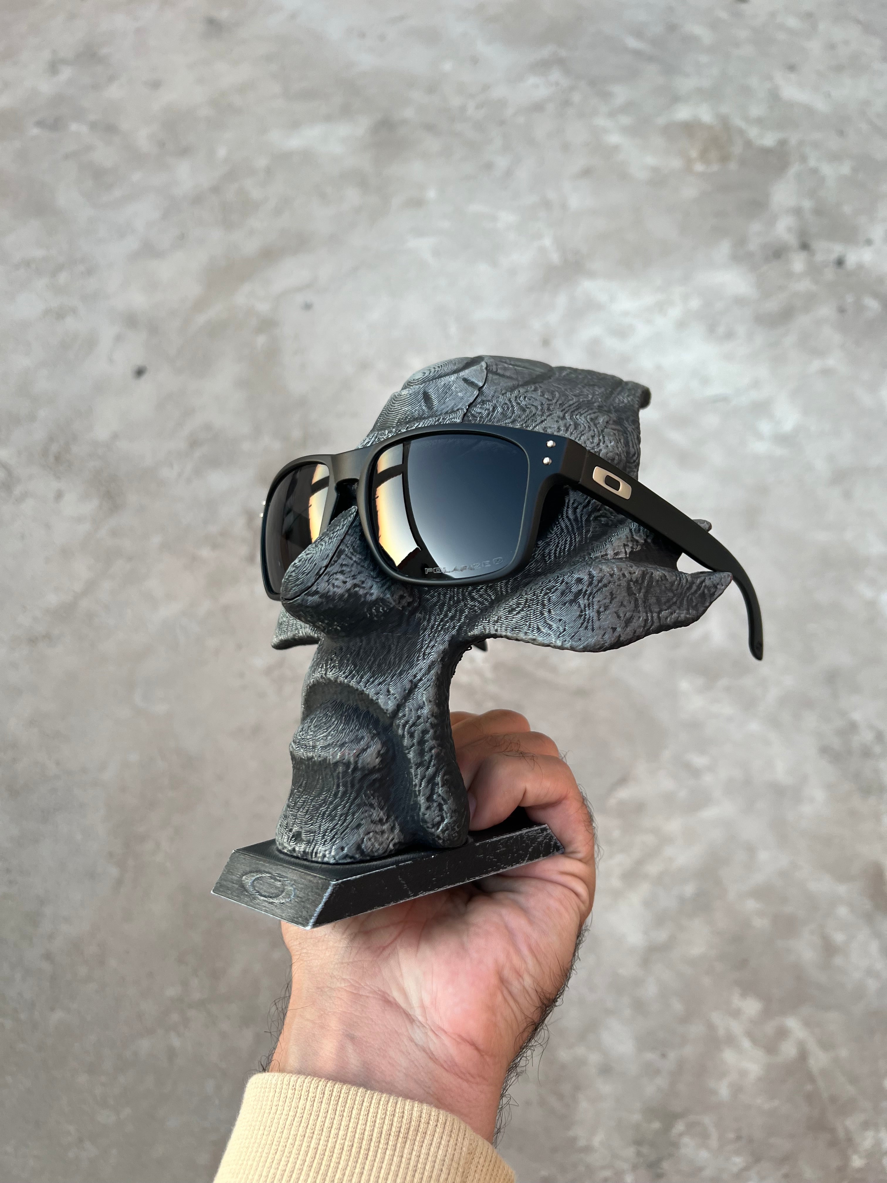 Holbrook Black (2x1)