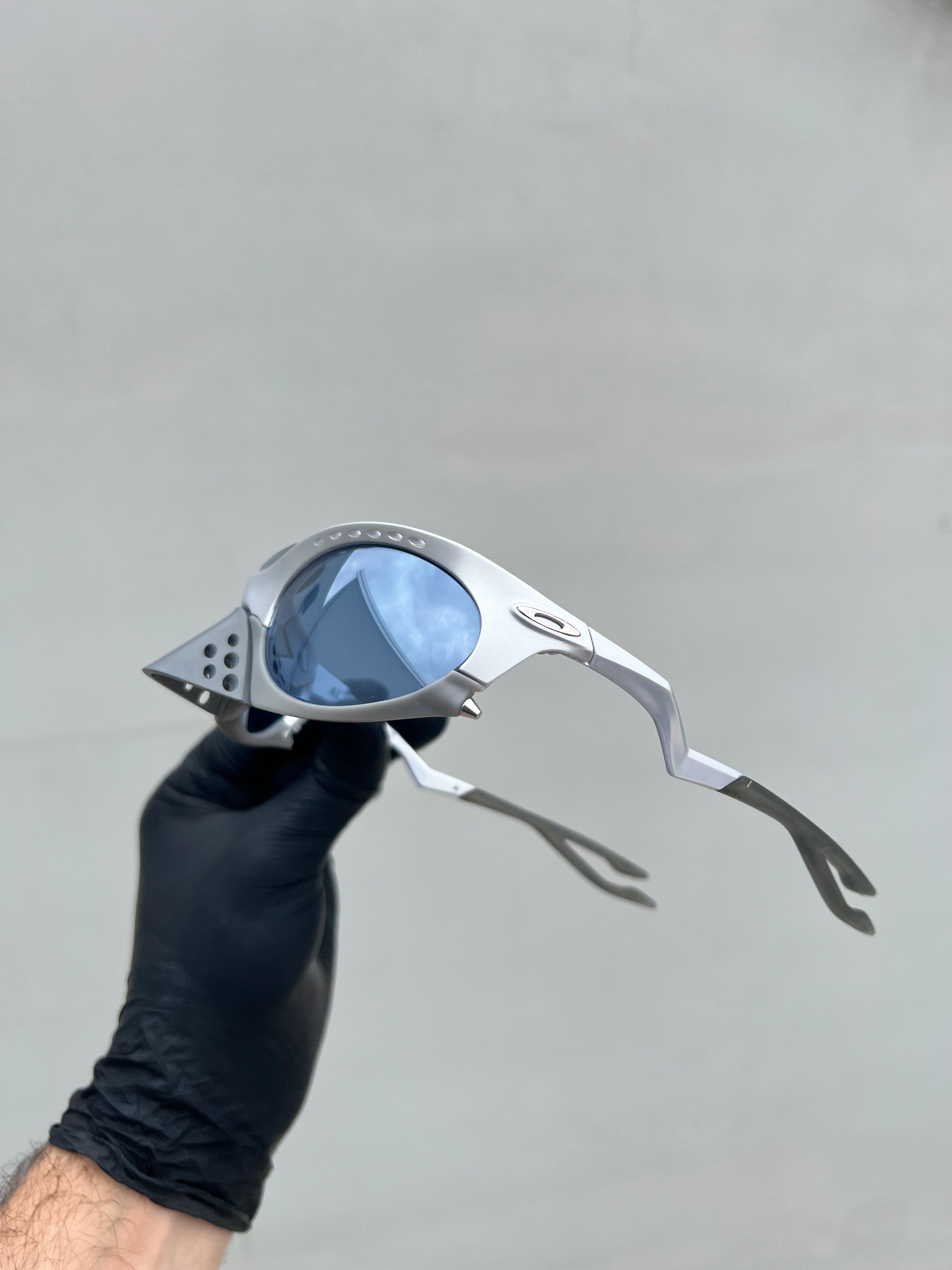 Plantaris Cinza Lentes Titanium Clear Custom (2x1)