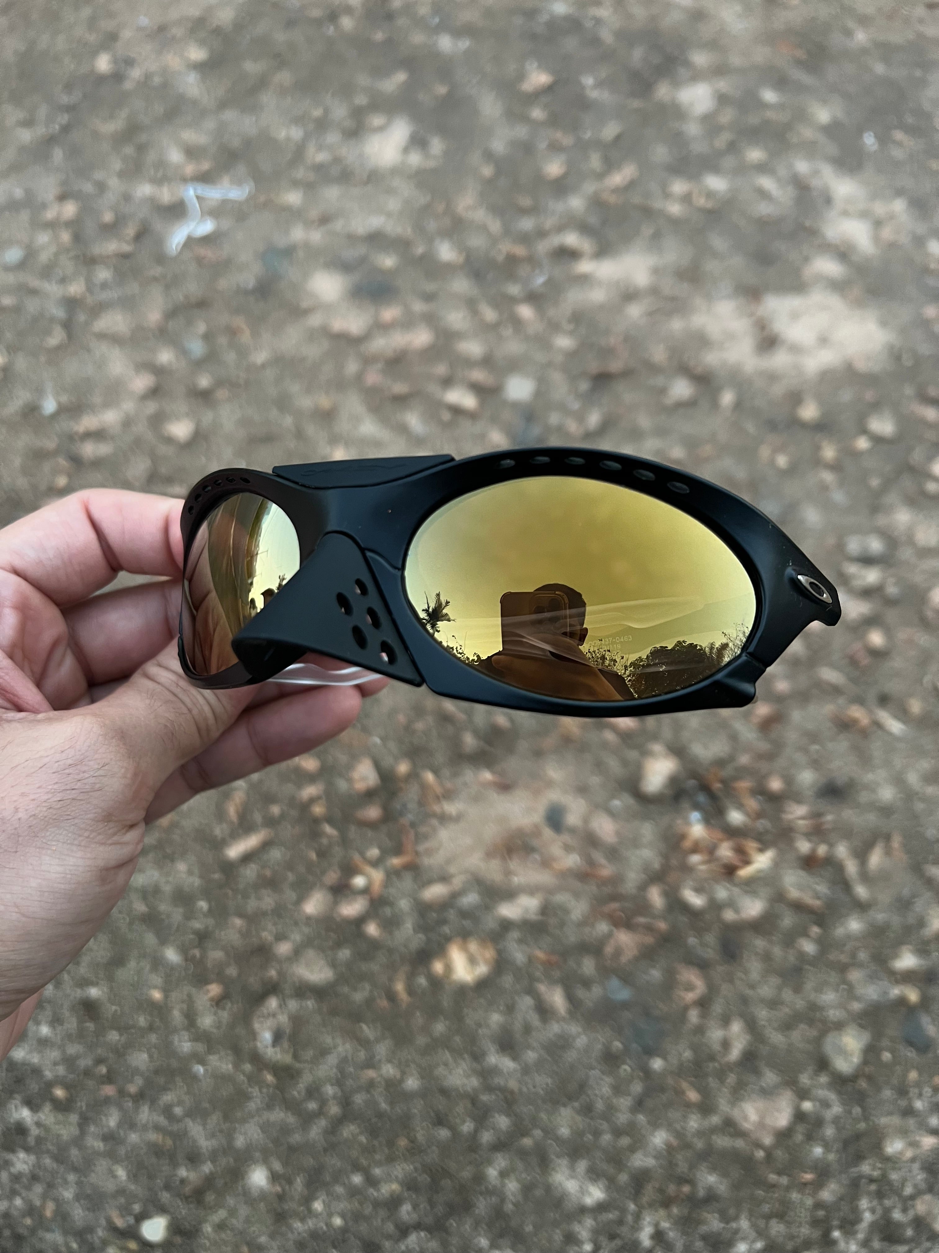 Plantaris Carbon Gold Café Custom (2x1)