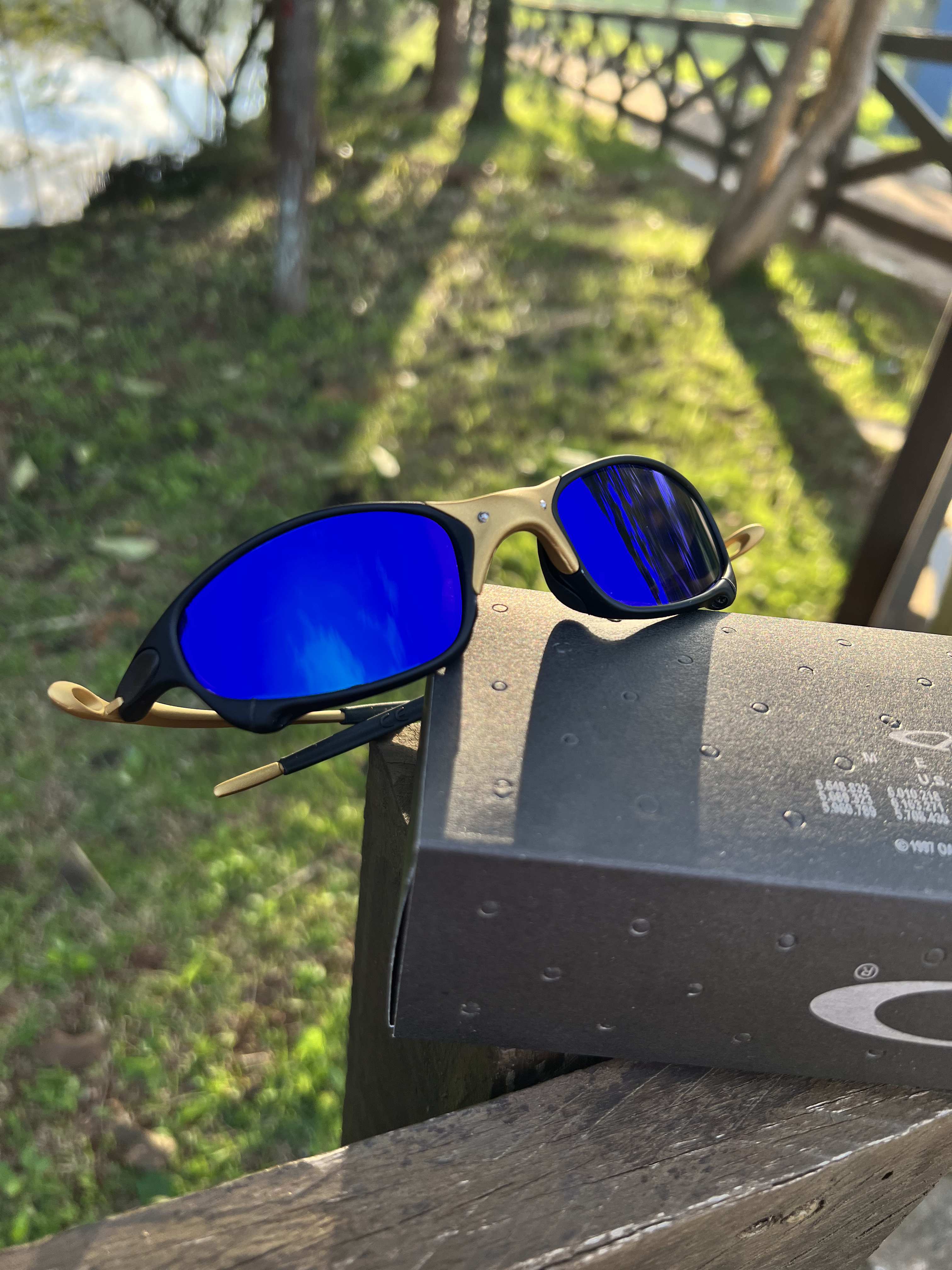 Juliet Corvette Lentes Neon Blue (un)
