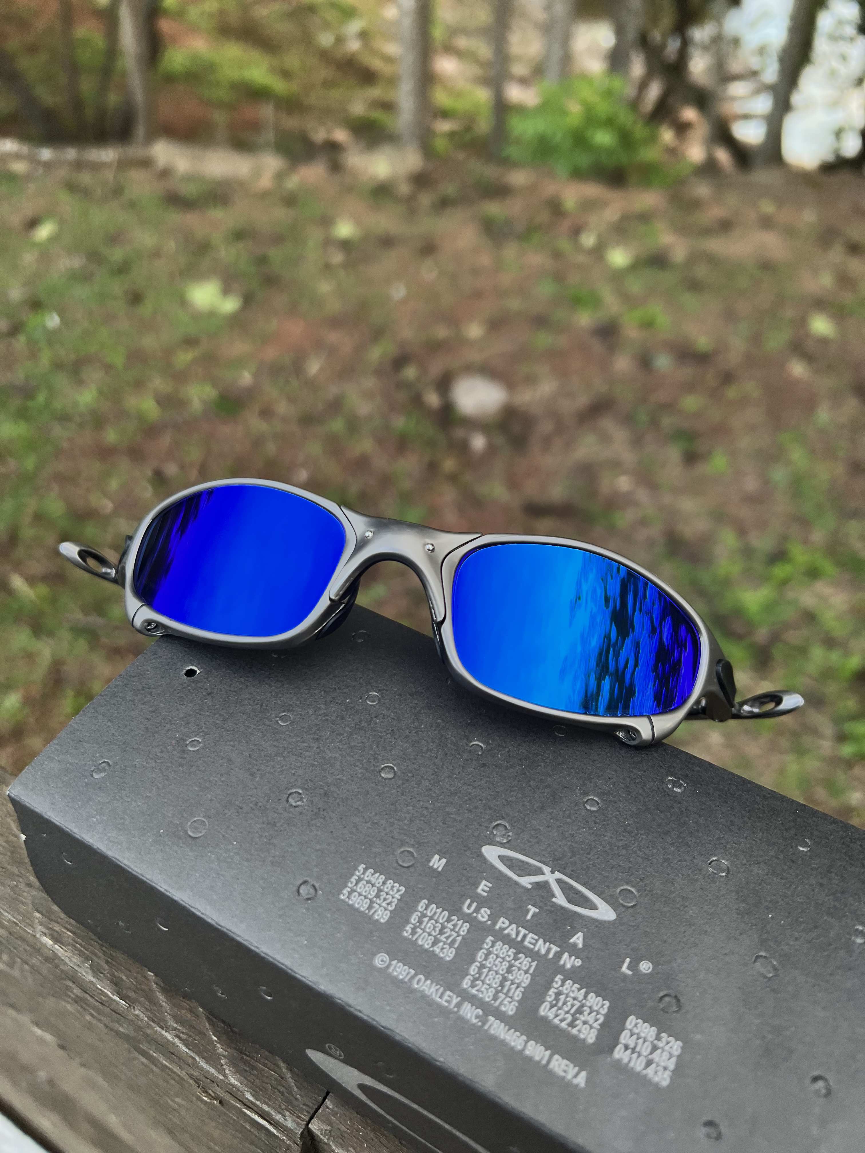 Juliet Carbon Polished Neon Blue (escolha a borracha) (un)