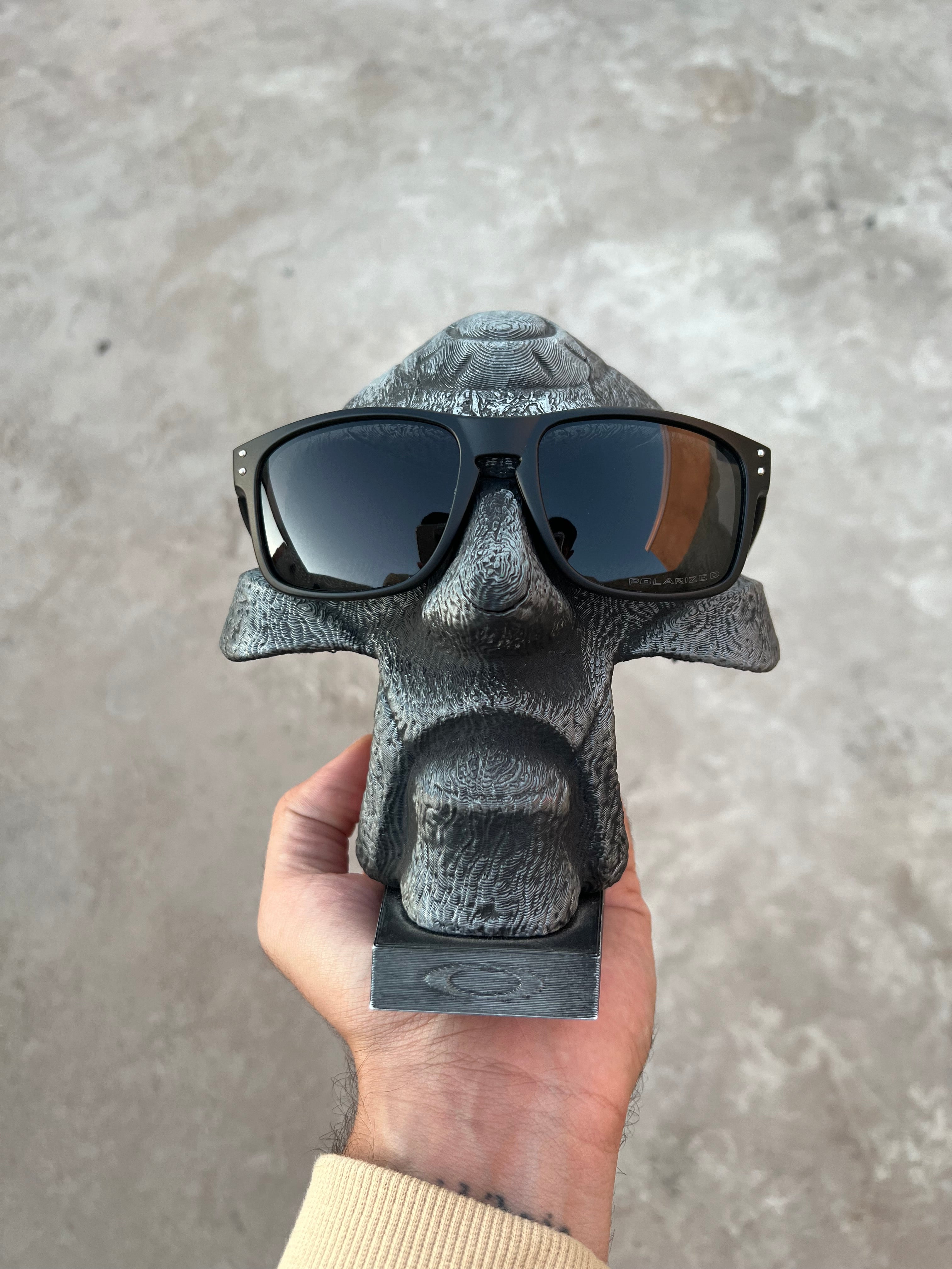Holbrook Black (un)