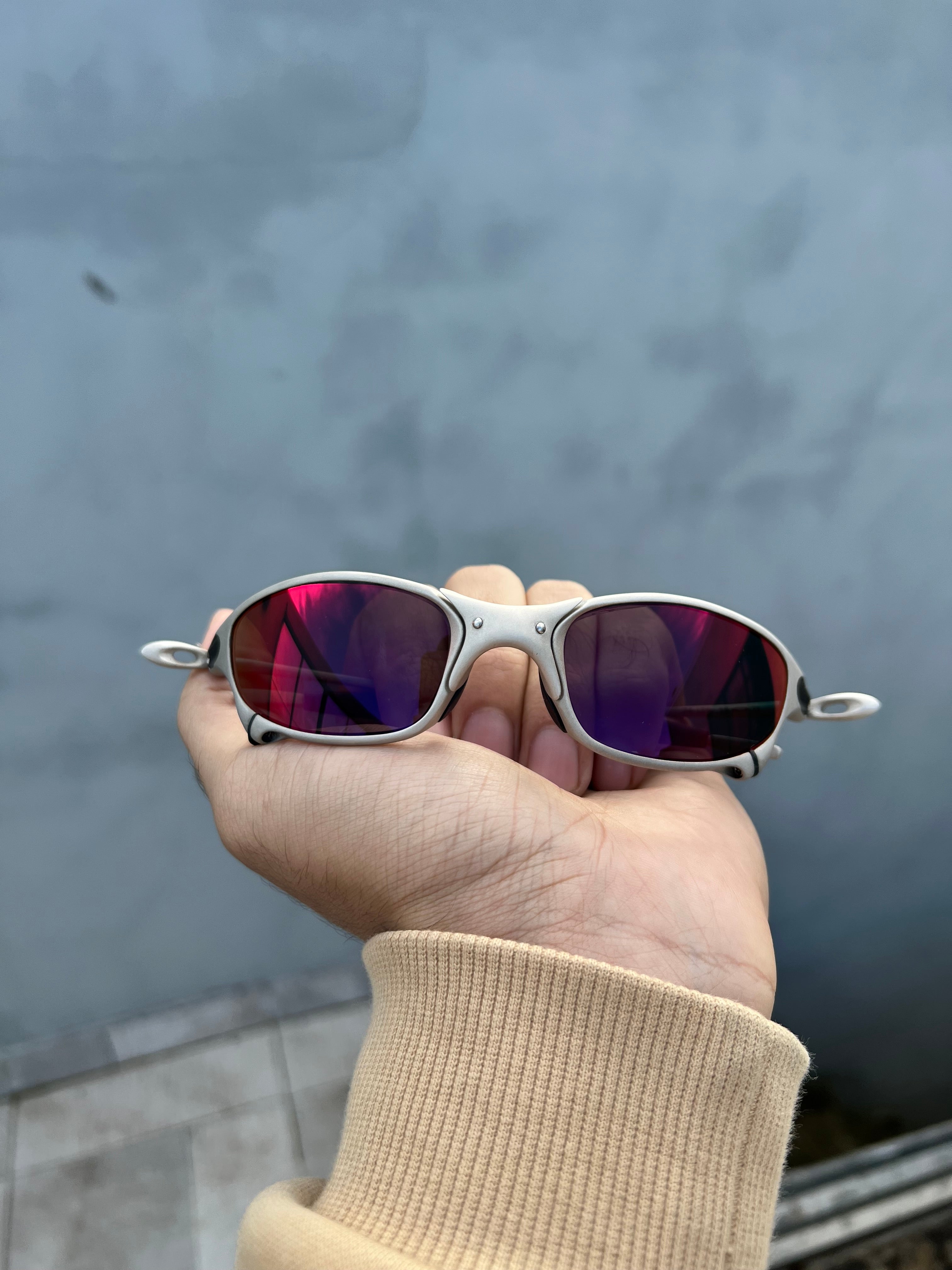 Juliet TT Dark Rubi Linha Ouro