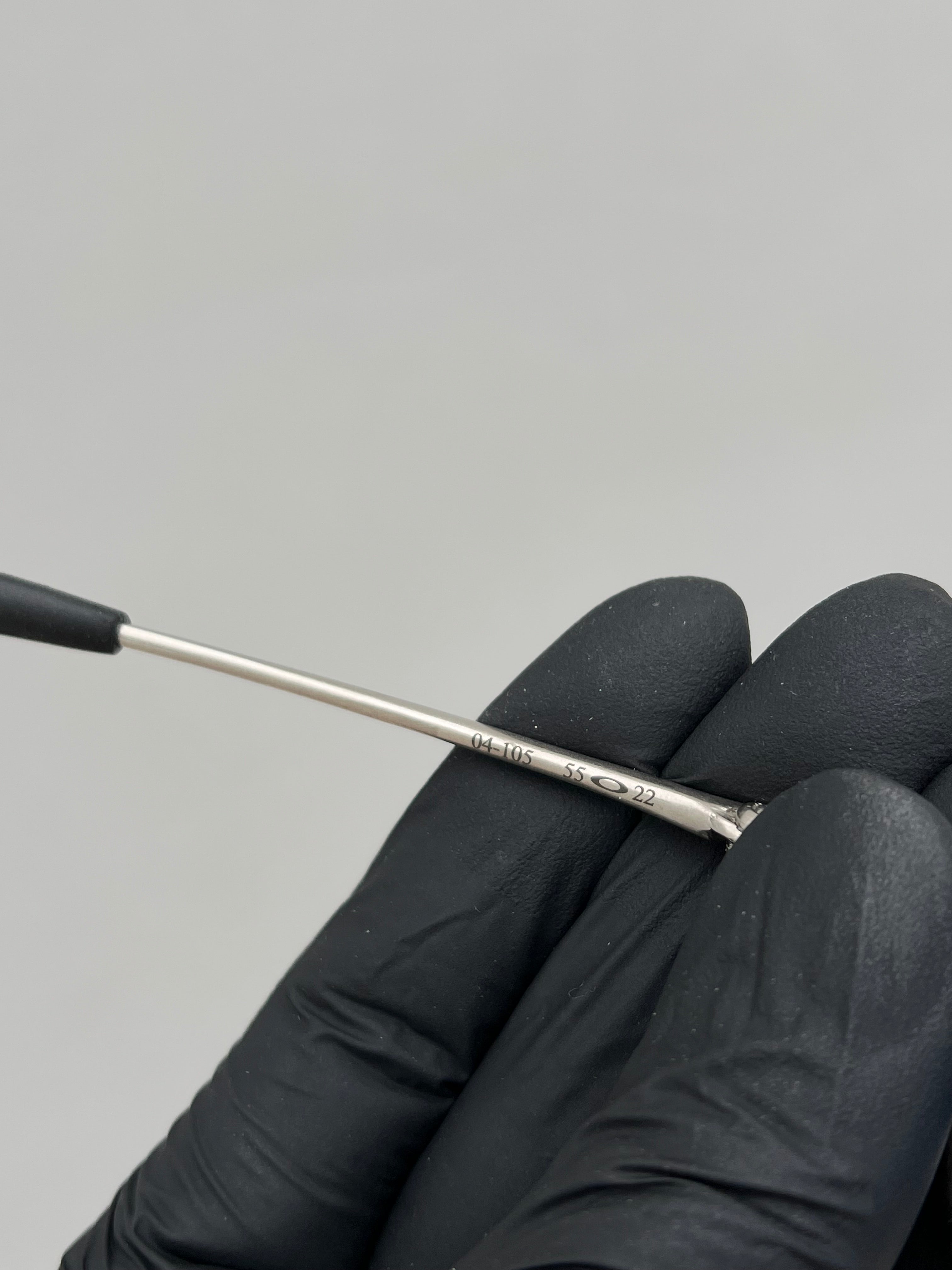 Juliet Plasma Titanium Clear Linha Ouro