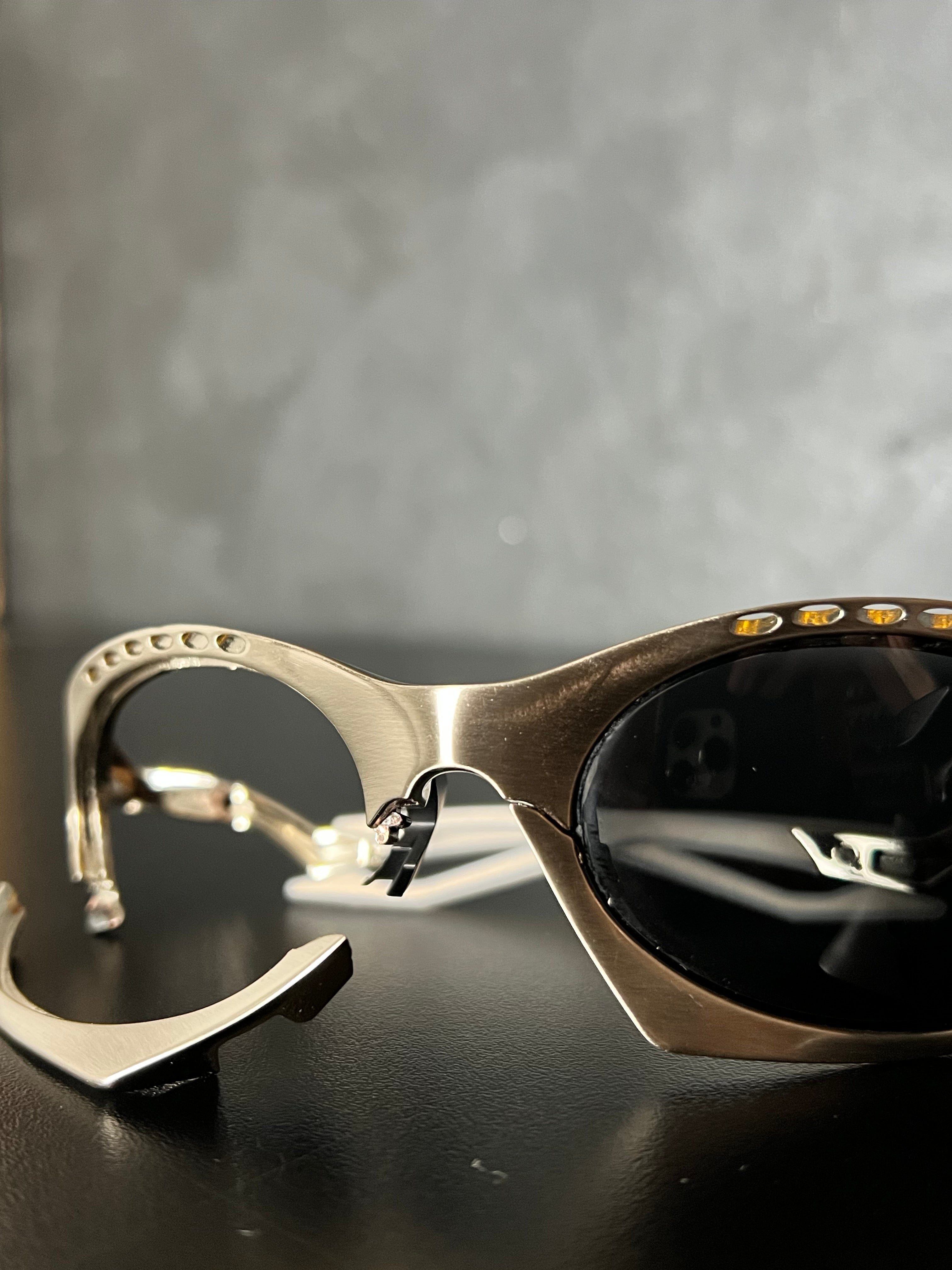 Plantaris Titânio Lentes Black (feita em metal) (un)