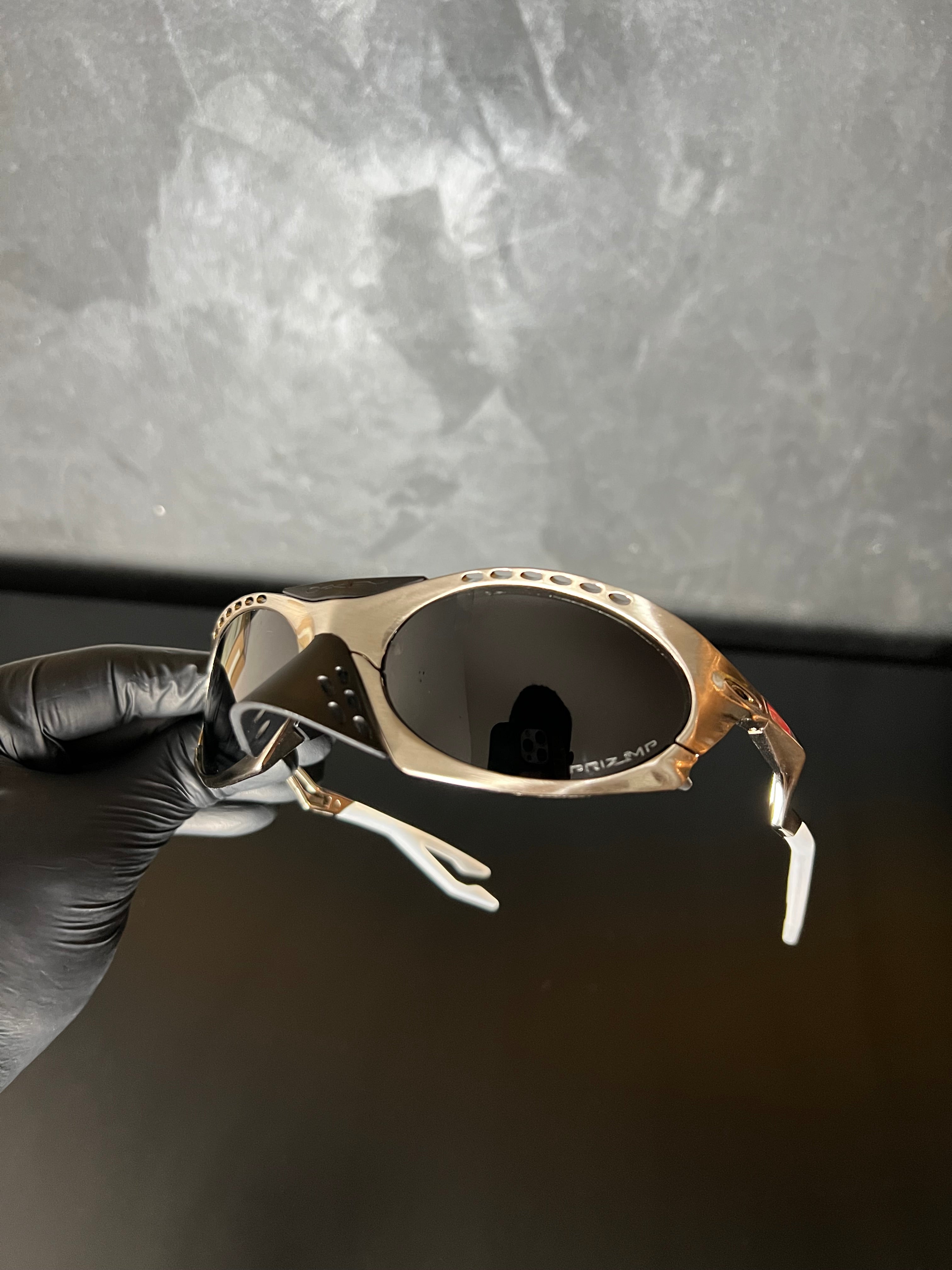 Plantaris Titânio Lentes Black (feita em metal) (un)