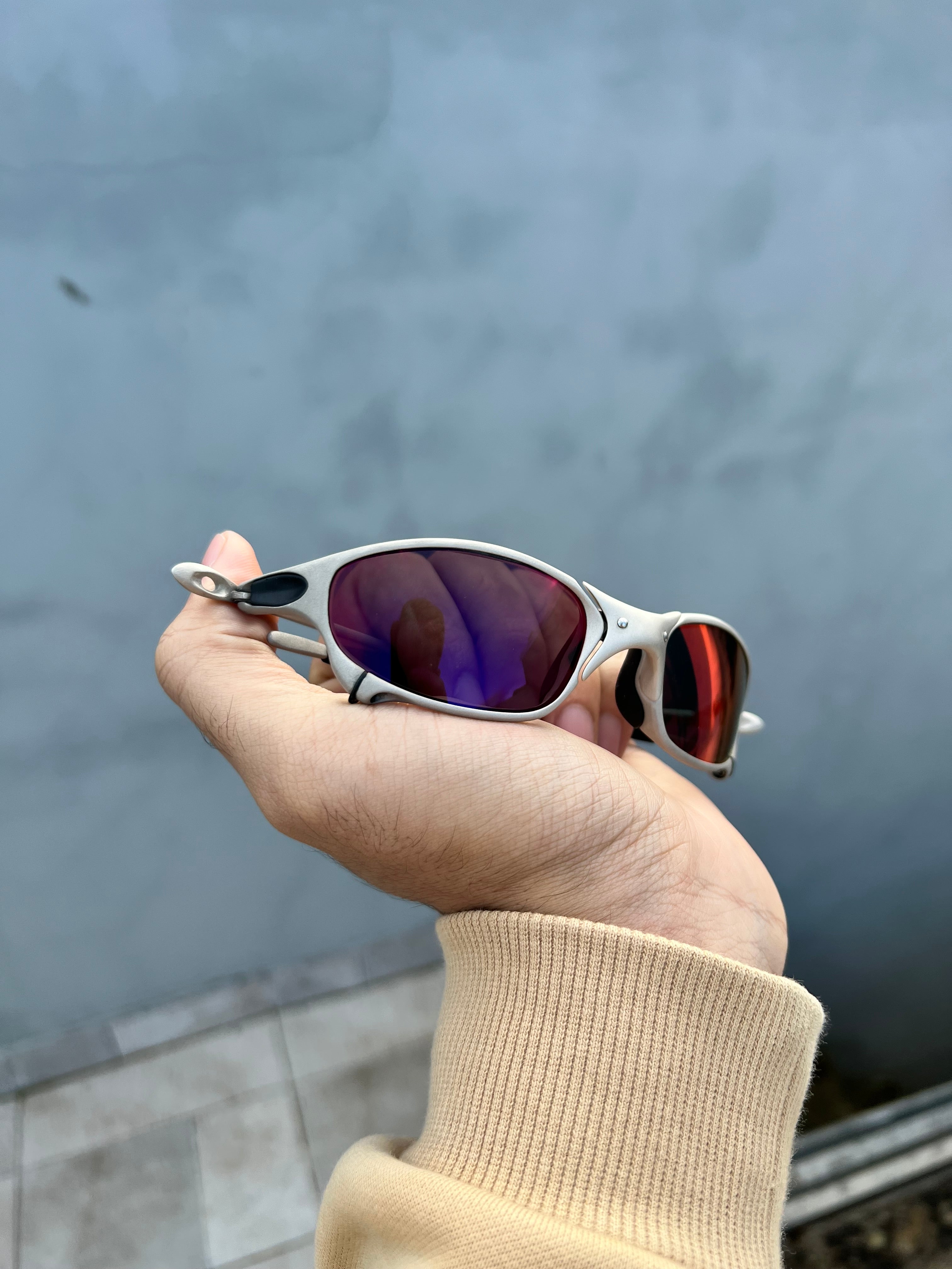 Juliet TT Dark Rubi Linha Ouro