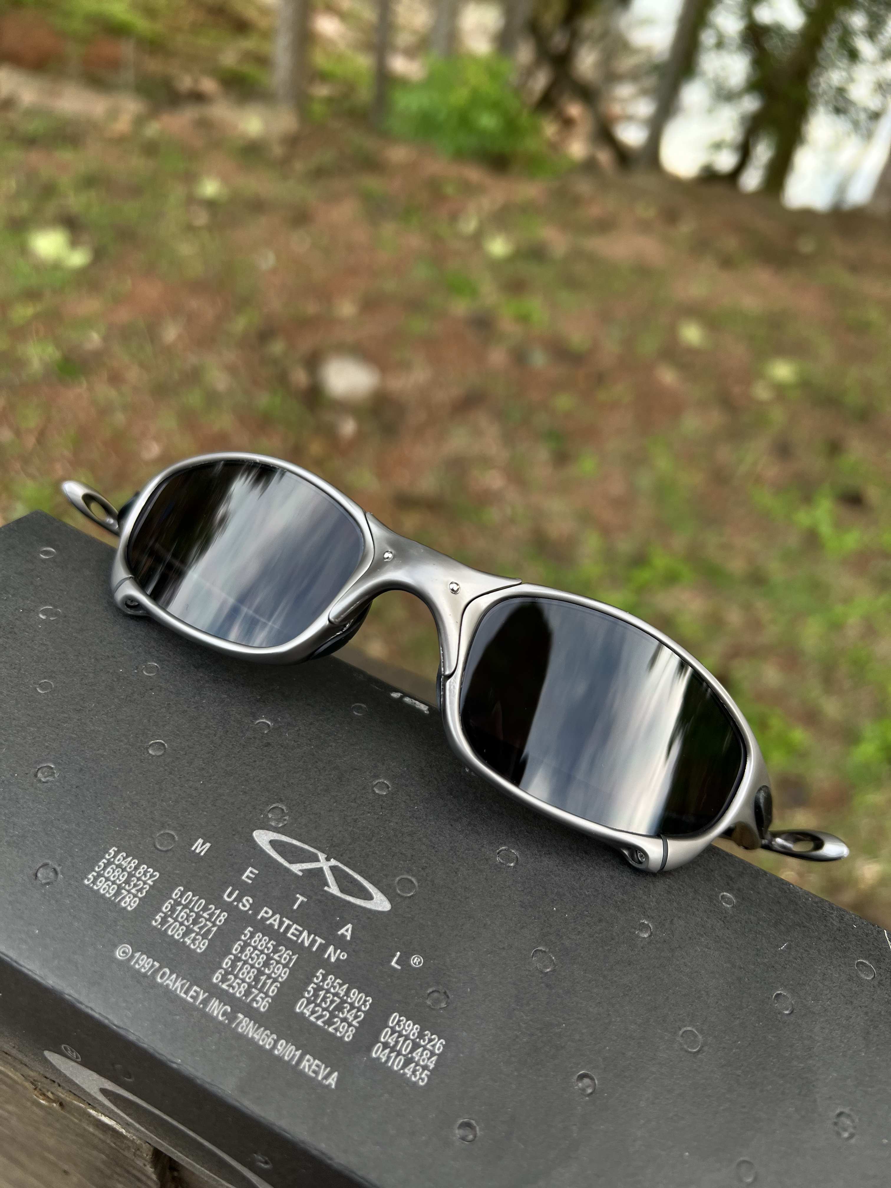 Juliet Carbon Polished Black (escolha a borracha) (un)