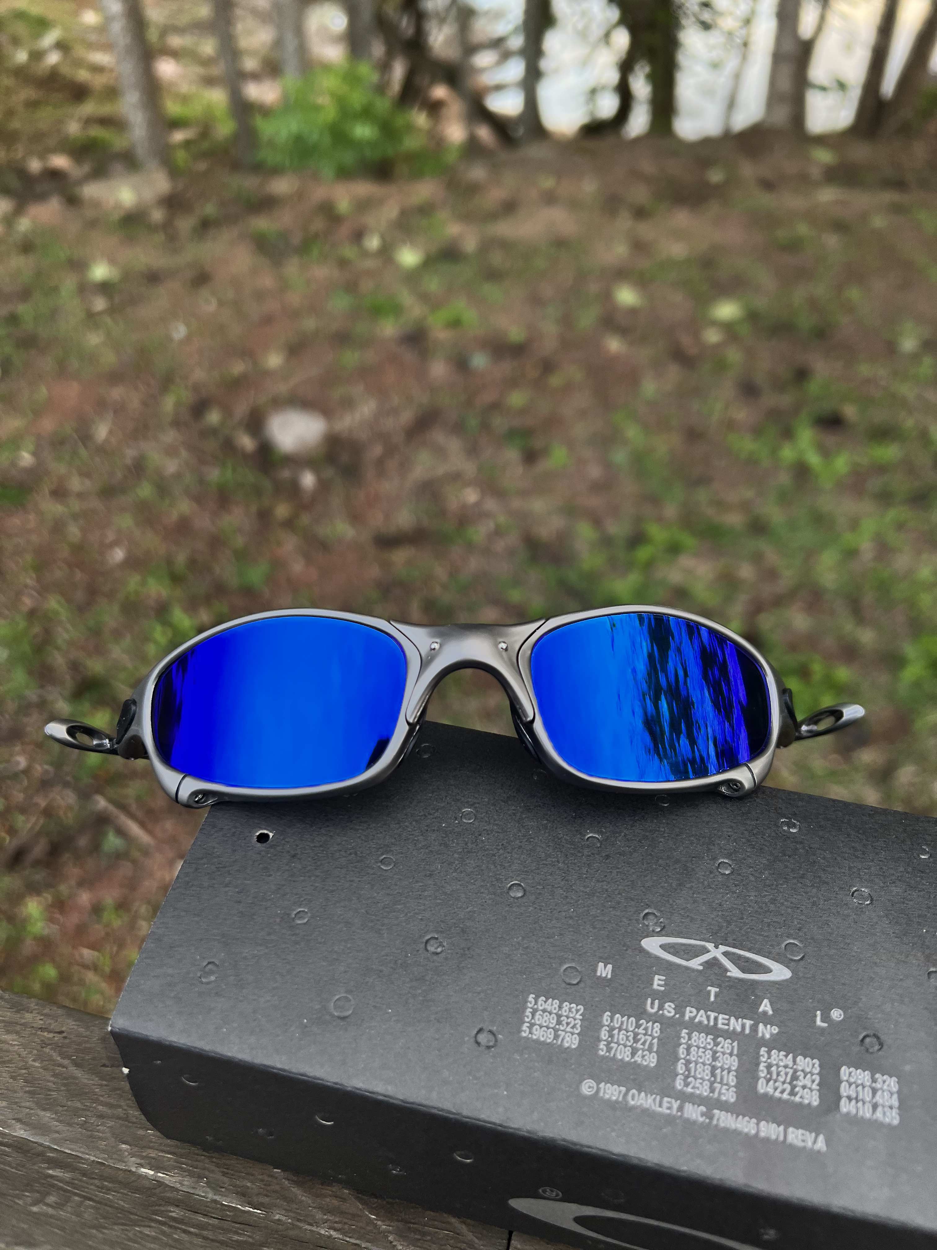 Juliet Carbon Polished Neon Blue (escolha a borracha) (un)